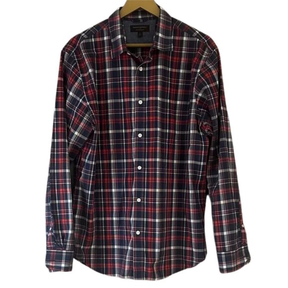 Banana Republic Red and Blue Plaid Men's Button Down Long Sleeve Shirt - Picture 2 of 8